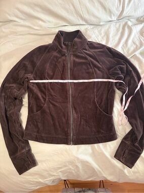 Lululemon Women's Chocolate Corduroy Zip-Up athletic Jacket